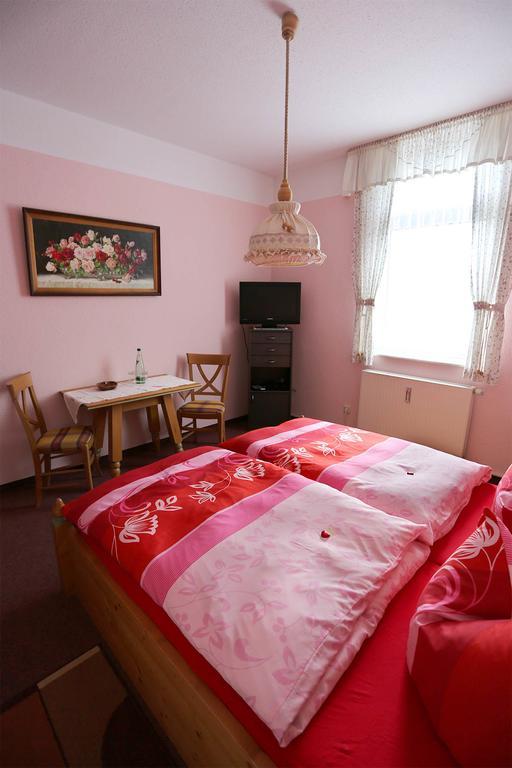 Gaststaette & Pension Waldquell Antonshohe Екстер'єр фото