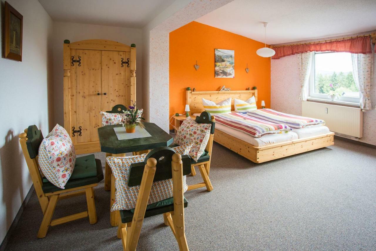 Gaststaette & Pension Waldquell Antonshohe Екстер'єр фото