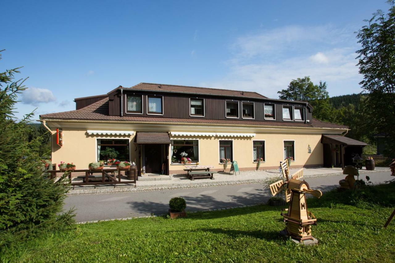Gaststaette & Pension Waldquell Antonshohe Екстер'єр фото